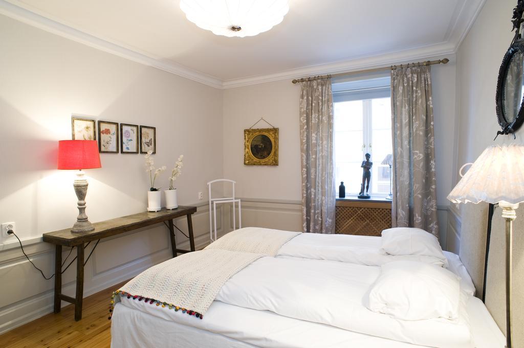 Perseus Apartment