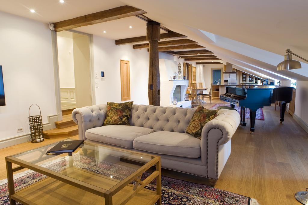 Perseus Apartment *